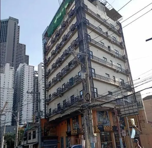 St. Marvin Makati M507
